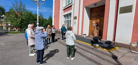 Тестируем получившиеся у участников туристические маршруты в рамках музейной волонтерской программы «Современное искусство для всех 2.0»!