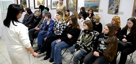 Дизайнеры 1 курса колледжа Мурманского арктического университета посетили мероприятие «Ленинграду, посвящается..»