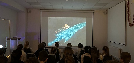 Новогодние праздники с мастер-классами в "Культурно-выставочном центре Русского музея" в Мурманске