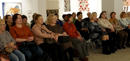 Концерт Екатерины Ефремовой «Со мною вот что происходит» 