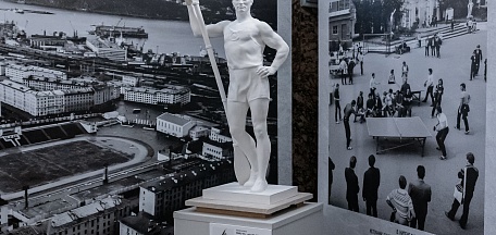 Кураторский обзор выставки "Скульптурные истории. Искусство и технологии"