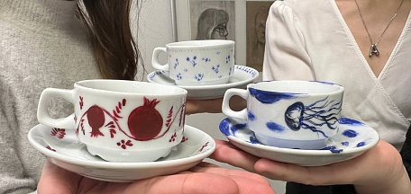 В Мурманском областном художественном музее создали авторские кофейные наборы