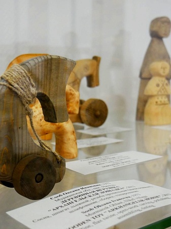 Экскурсия-демонстрация по выставке «Делу время – потехе час»