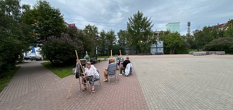 12 июля в рамках акции «На Севере- лето» в главном здании Мурманского областного художественного музея состоялся пленэр «Природа – лучший художник»