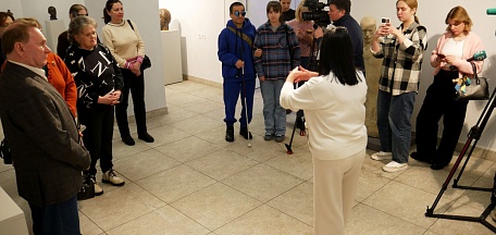 Экскурсия для для слепых и слабовидящих