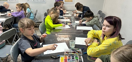 Мероприятие творческой частью в смешанной технике «Праздничный салют» для воспитанников 2 отряда детского лагеря гимназии№10