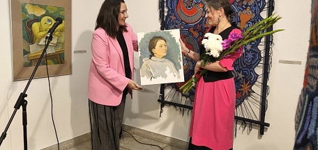  Состоялось торжественное открытие персональной выставки Марии Тюлюновой «Жизнеобильная выставка»!