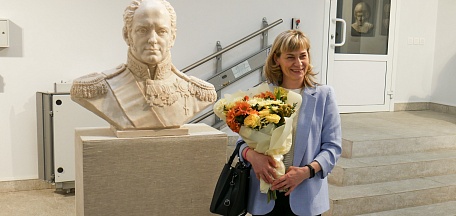  Открылась выставка «Люди Севера. Герои Севера». Скульптура и макеты памятников Александра Арсентьева