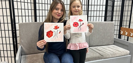 Состоялся мастер-класс в акварельной технике «Алые маки»